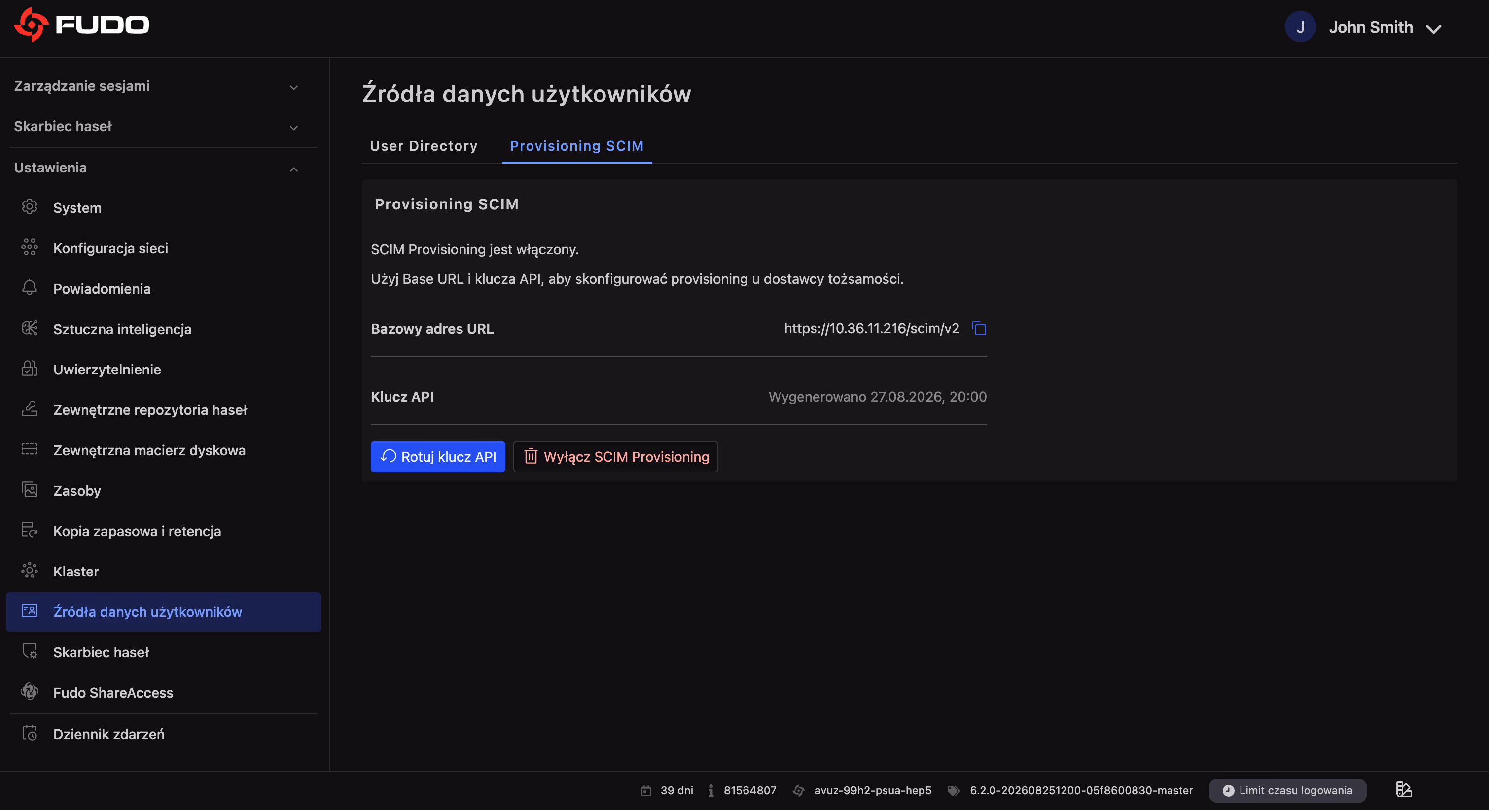 Źródła użytkowników Fudo Enterprise – włączone prowizjonowanie SCIM, z adresem bazowym URL i kluczem API do podłączenia dostawcy tożsamości, takiego jak Entra ID lub Okta